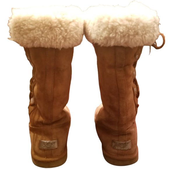 UGG Australia | Upside | #5163 | Lace Up | Tall Winter Boot | Shearling Size: 7 - Picture 4 of 16